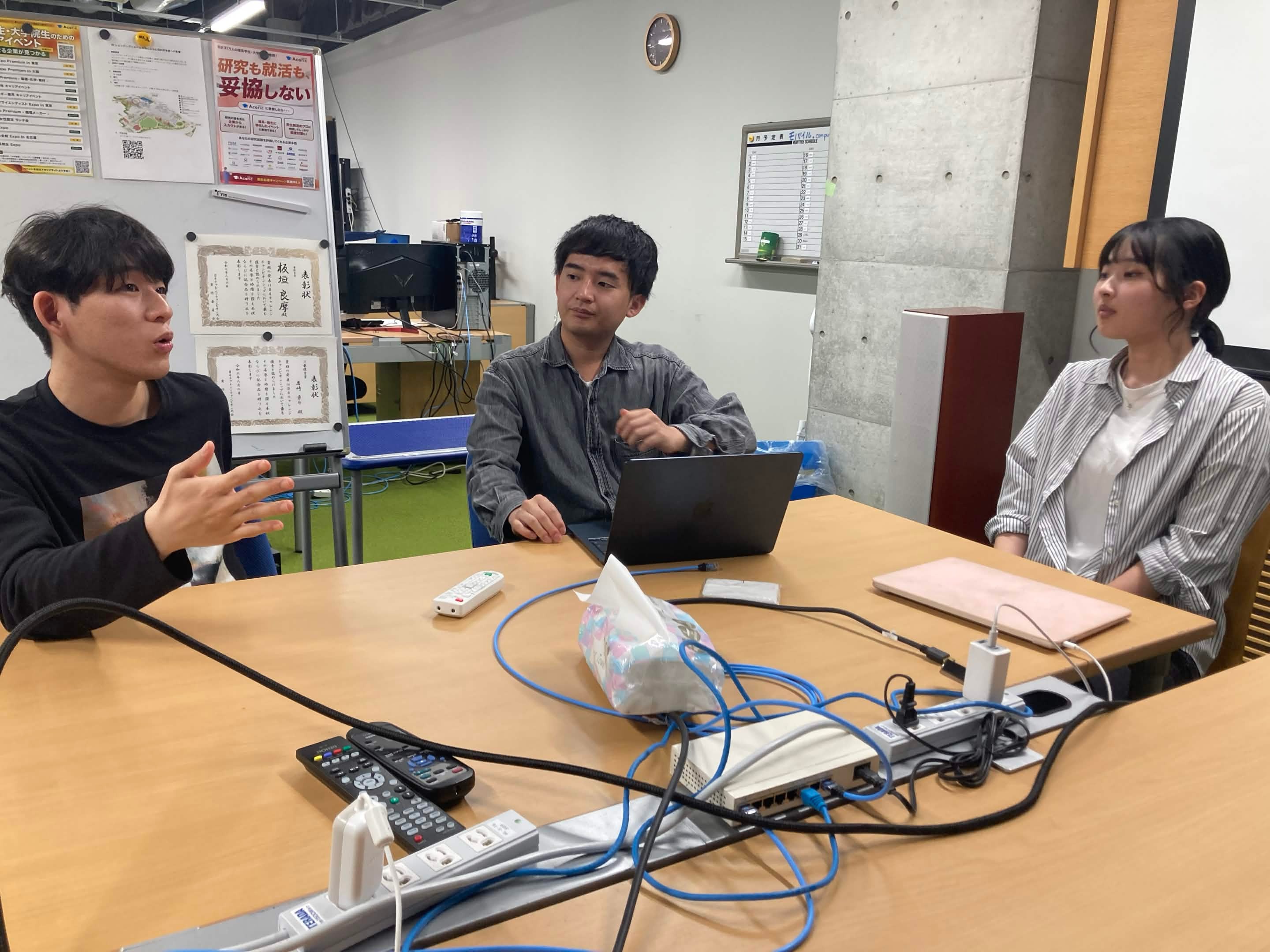 ジュベナイルプロジェクトについて対談する先輩方